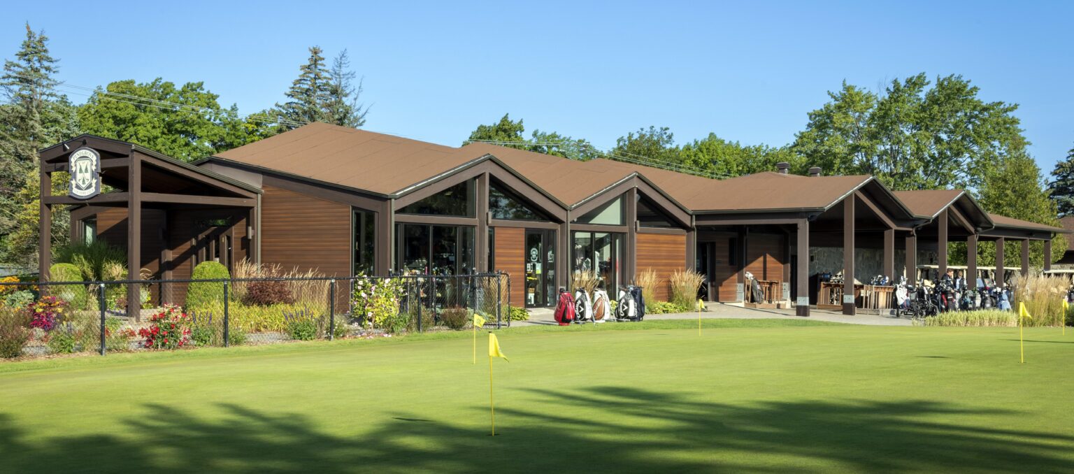 Le Pinegrove (Copy) | Club de golf Pinegrove